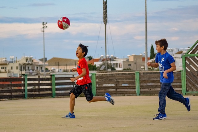 小学为例