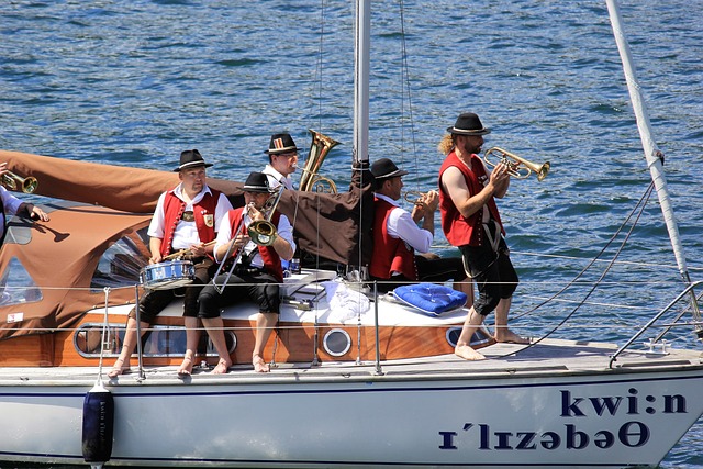 球场内外良 球场内外良